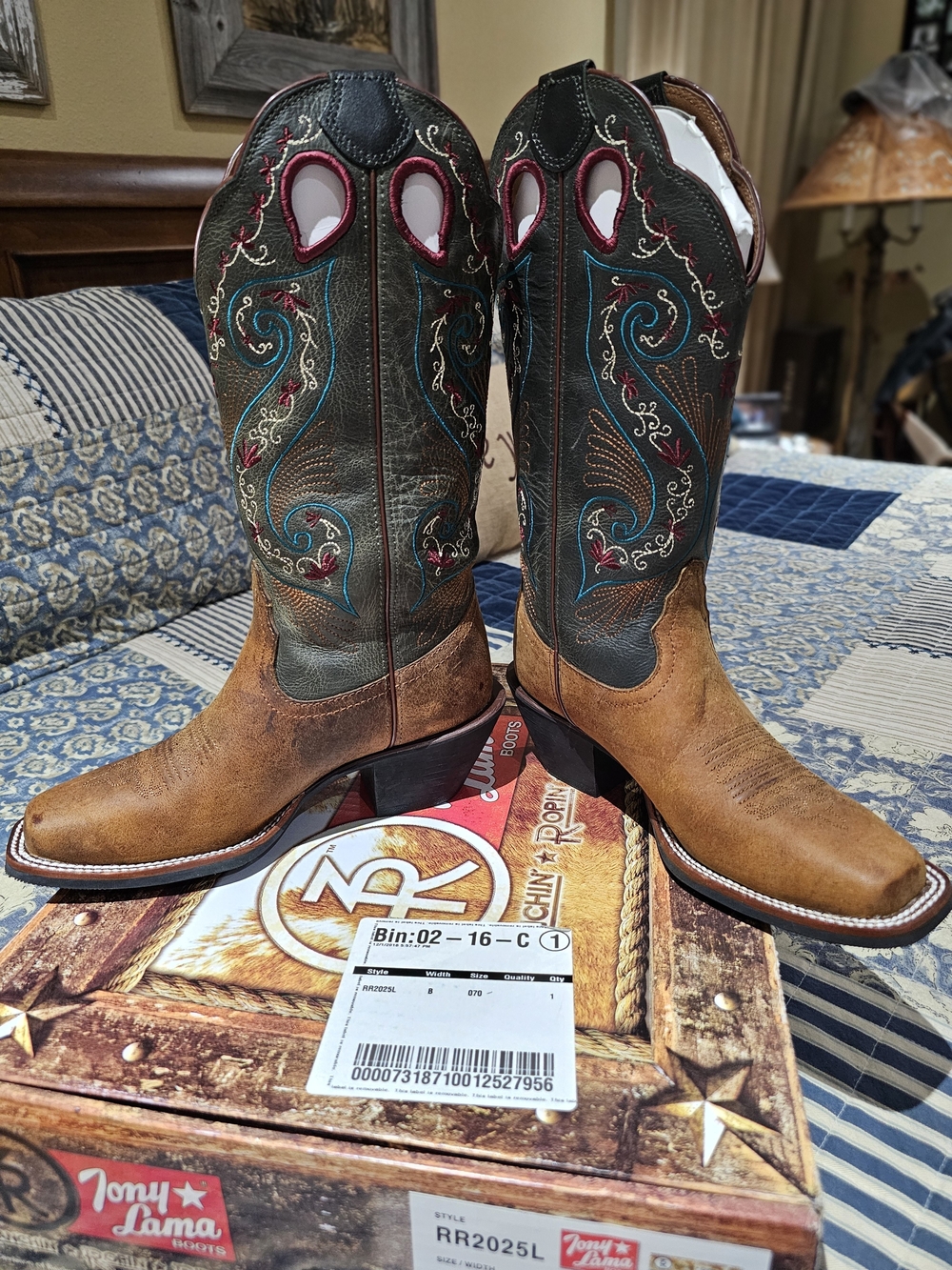 Tony Lama Women's 'Pecan Milled Buffalo' Western Boots - Picture 2 of 10
